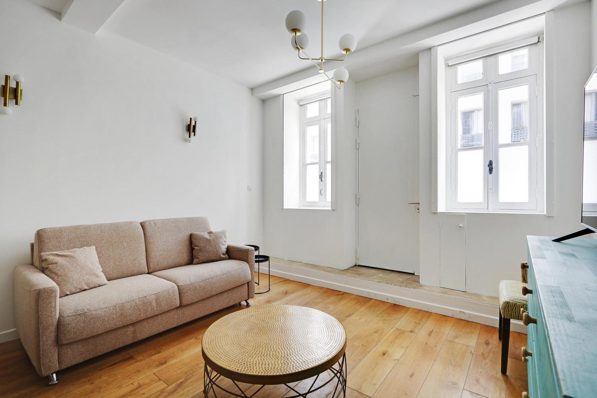 Pick A Flat's In Saint Germain - Rue Vaneau * Parijs