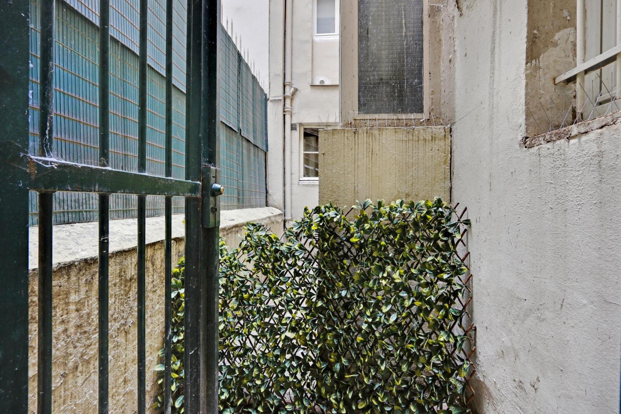 Pick A Flat's In Saint Germain - Rue Vaneau * Parijs